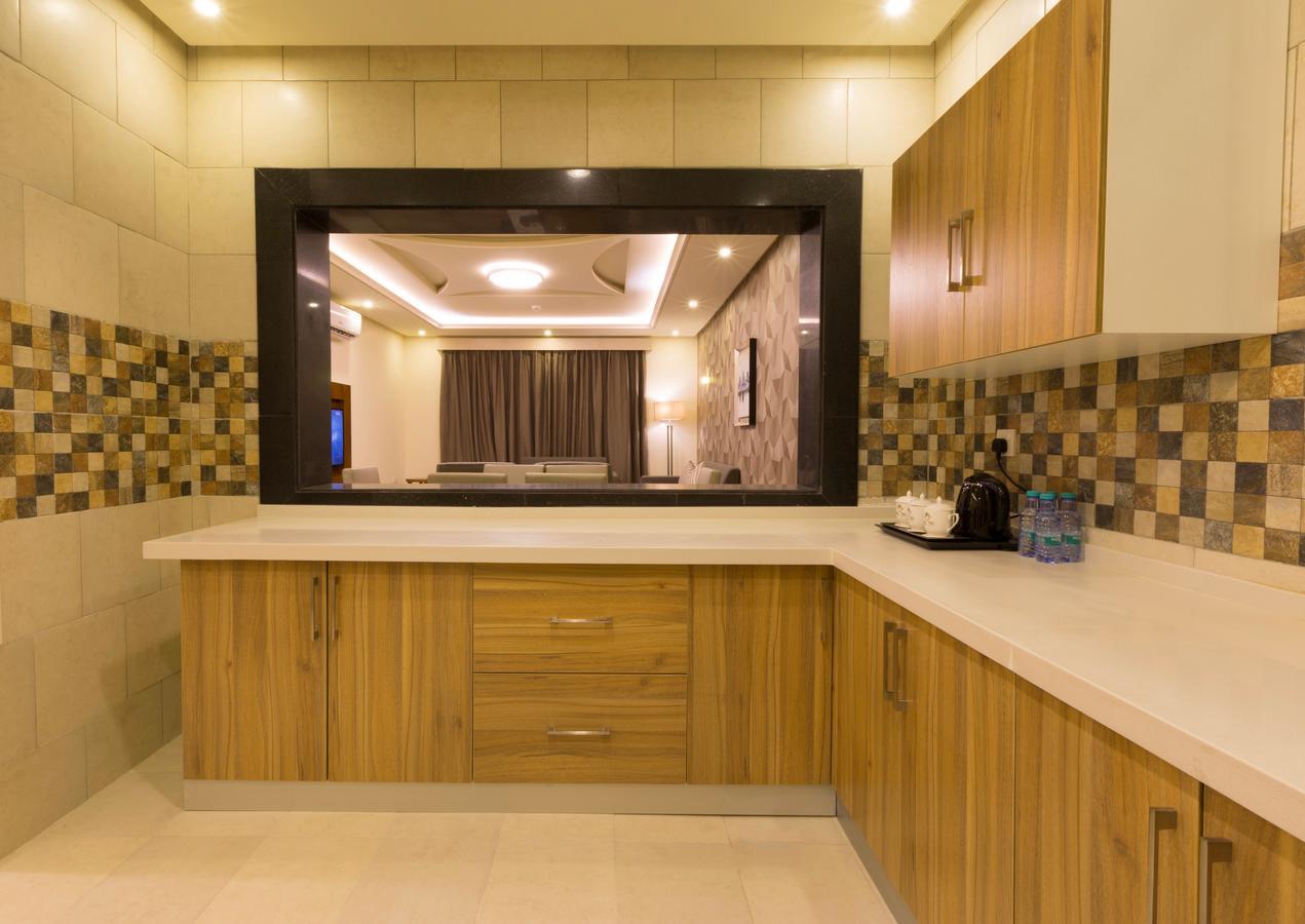 Ayam Lilian Aparthotel Buraidah Extérieur photo