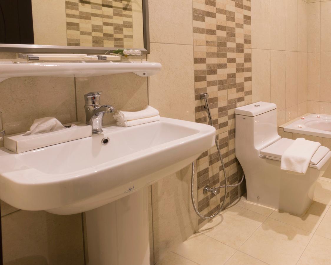 Ayam Lilian Aparthotel Buraidah Extérieur photo
